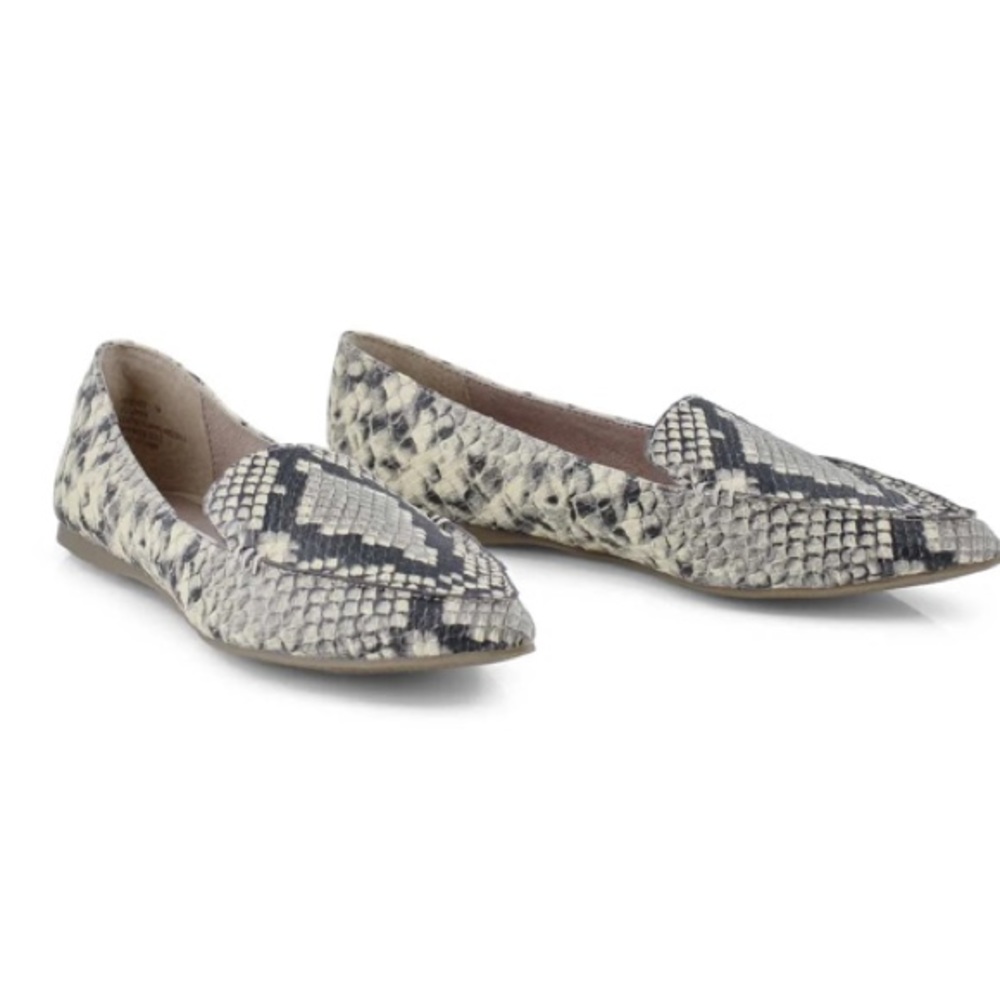 Steve Madden Snakeskin Flats